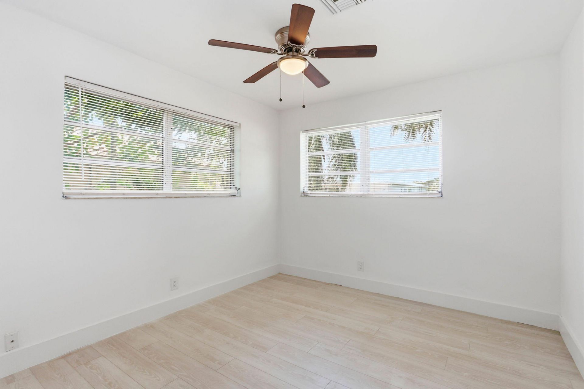 898 SW 10th Avenue, Boca Raton, FL 33486 Photo