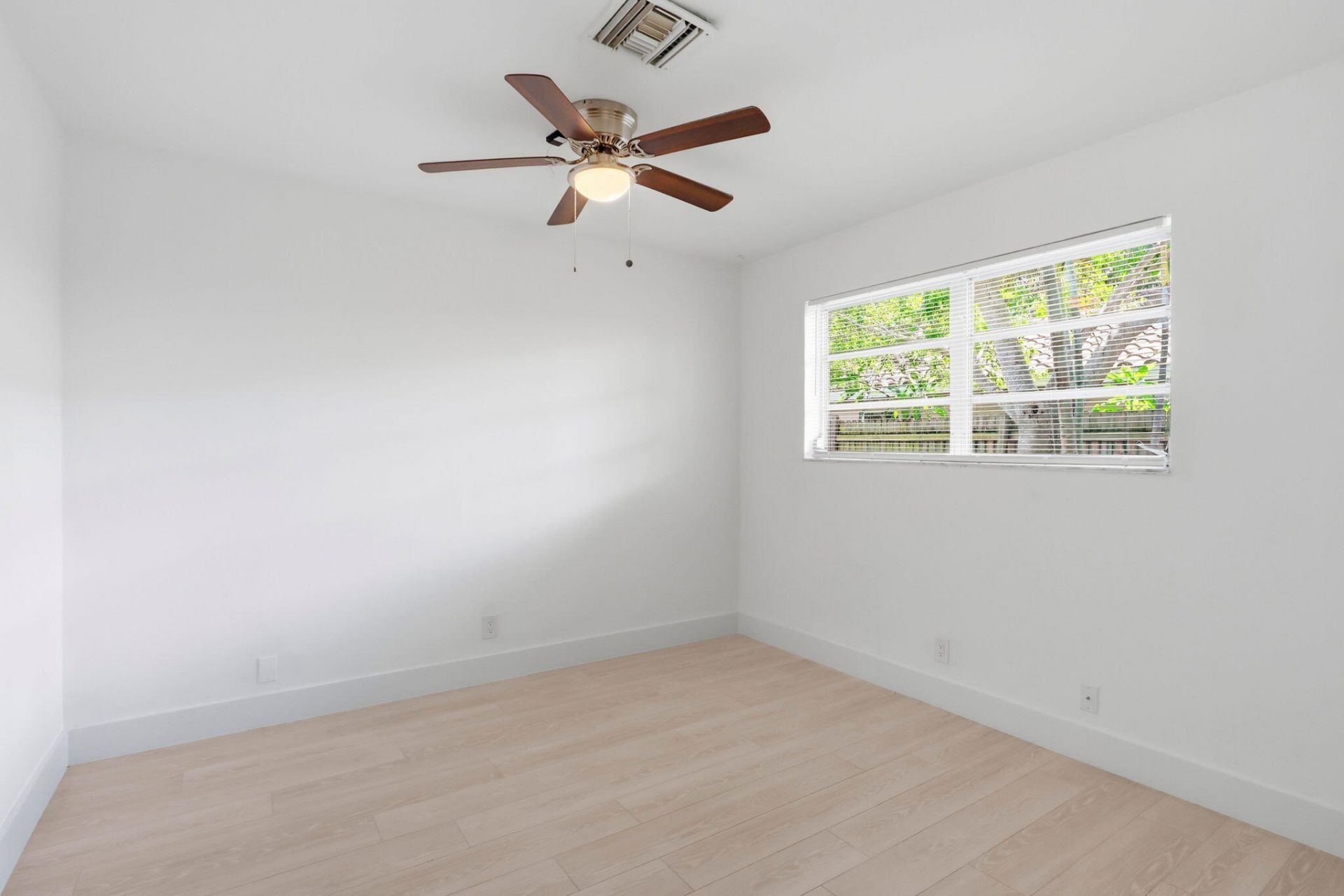 898 SW 10th Avenue, Boca Raton, FL 33486 Photo