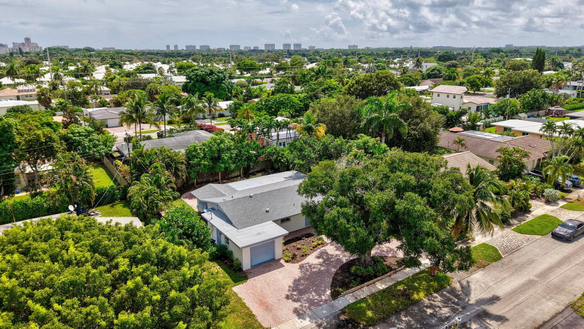 898 SW 10th Avenue, Boca Raton, FL 33486 Photo
