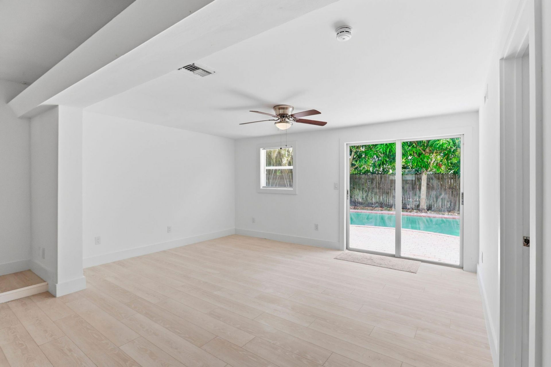 898 SW 10th Avenue, Boca Raton, FL 33486 Photo
