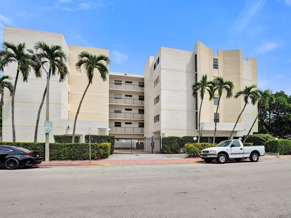 7601 BYRON Avenue, Unit 3C, Miami Beach, FL 33141