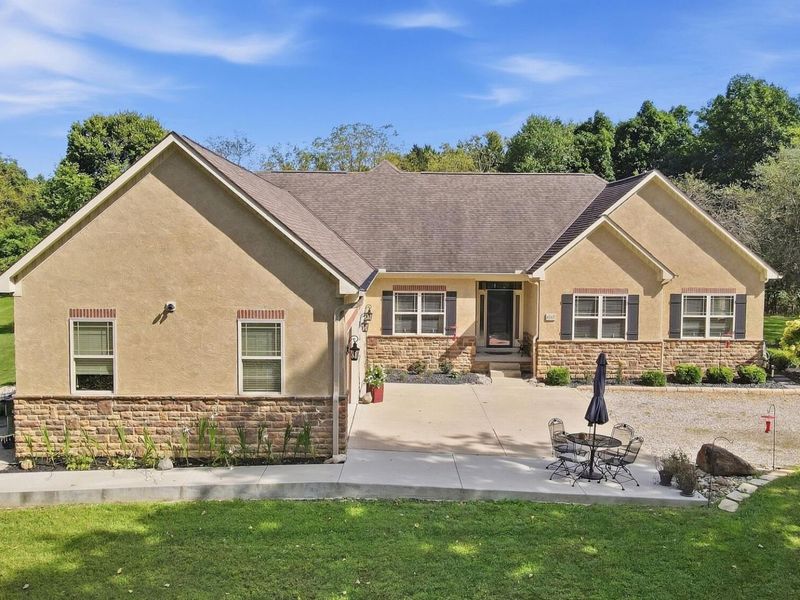 6147 Africa Road, Galena, OH 43021 Photo 3