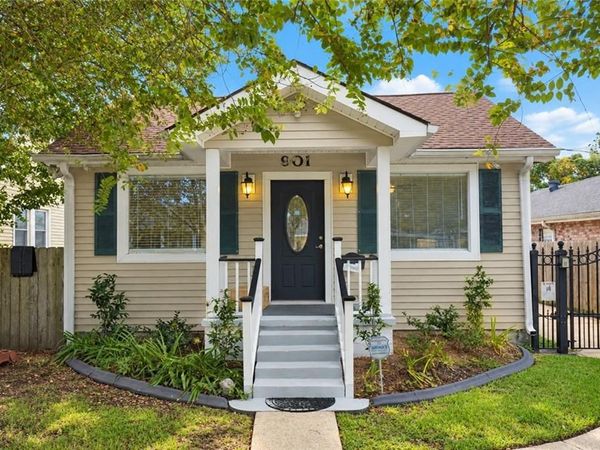 901 ATHANIA Parkway, Metairie, LA 70001