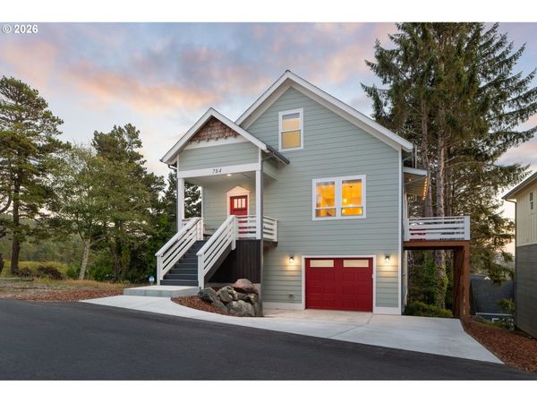 784 SW 28TH CT, Lincoln City, OR 97367