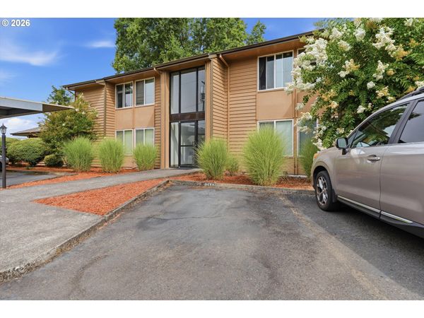 1167 NE GRANT ST, Unit A, Hillsboro, OR 97124