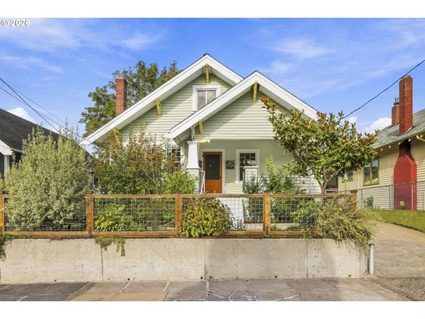 1307 SE 48TH AVE, Portland, OR 97215