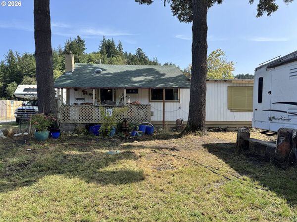 680 1ST AVE, Powers, OR 97466