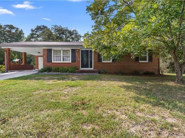 151 Plantation Drive, Fayetteville, GA 30215