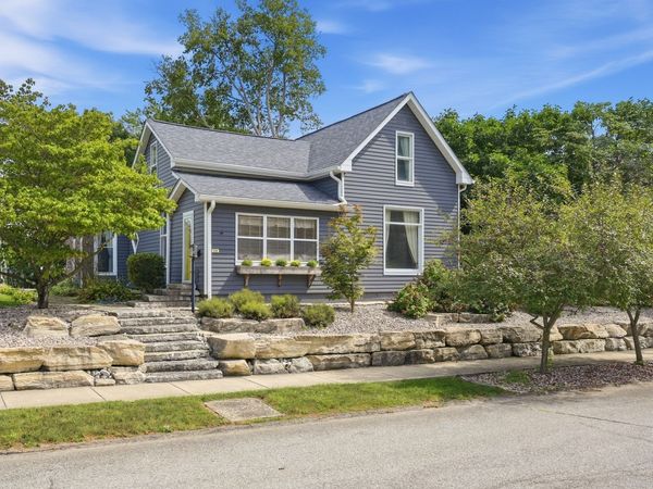 225 S Franklin Street , Knightstown, IN 46148