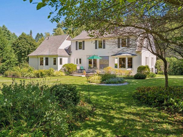 7 Conant Road, Hanover, NH 03755