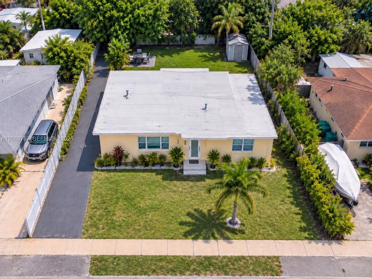 745 NW 126th St, North Miami, FL 33168 Main Photo
