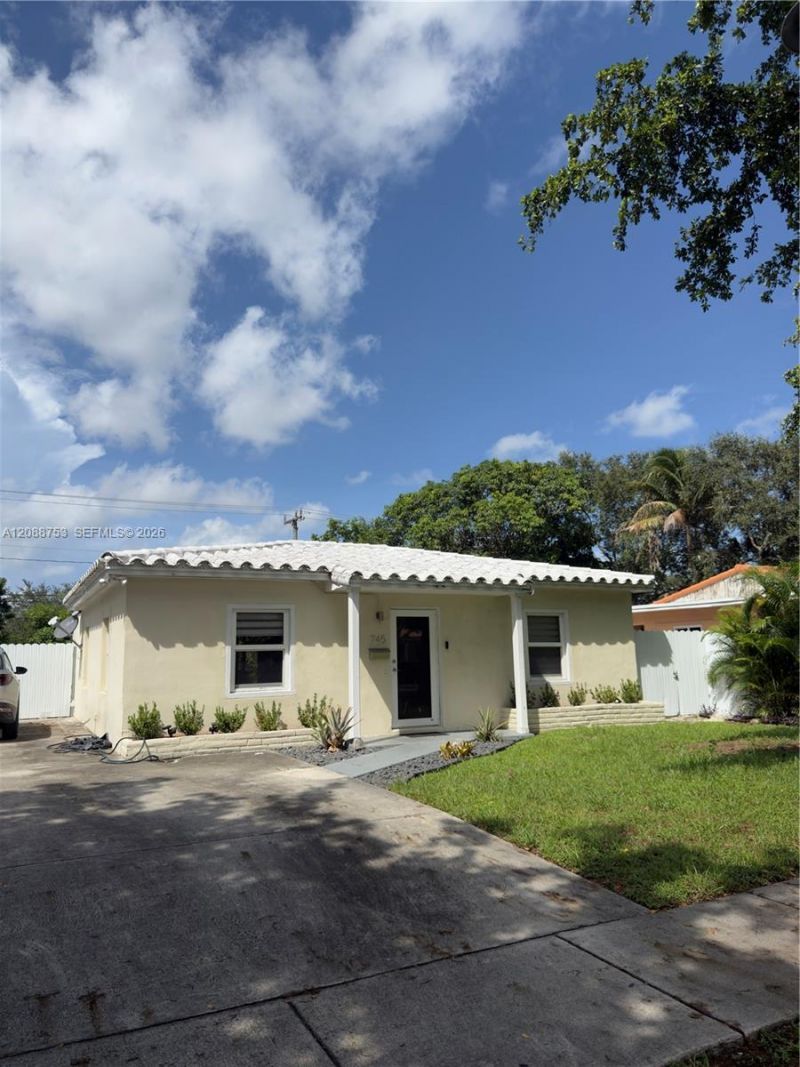 745 NW 126th St, North Miami, FL 33168 Photo