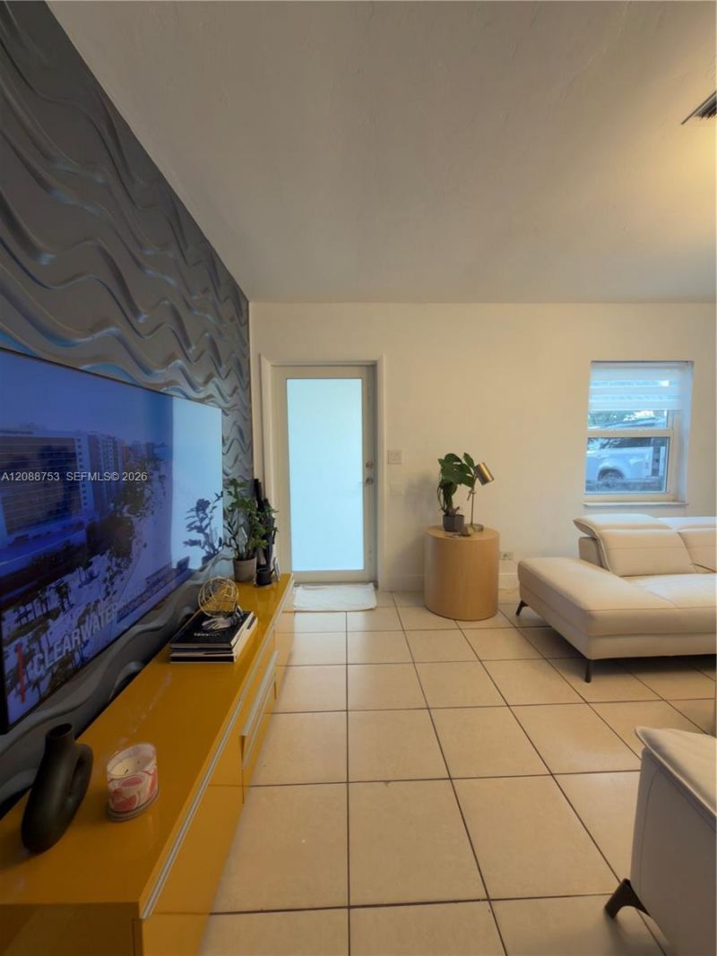 745 NW 126th St, North Miami, FL 33168 Photo