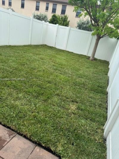 10948 W 32nd Ln, Hialeah, FL 33018 Photo