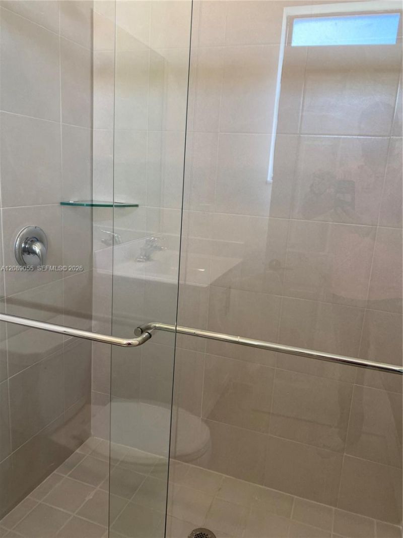 10948 W 32nd Ln, Hialeah, FL 33018 Photo