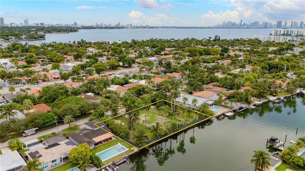 1415 Marseille Dr, Miami Beach, FL 33141 Photo