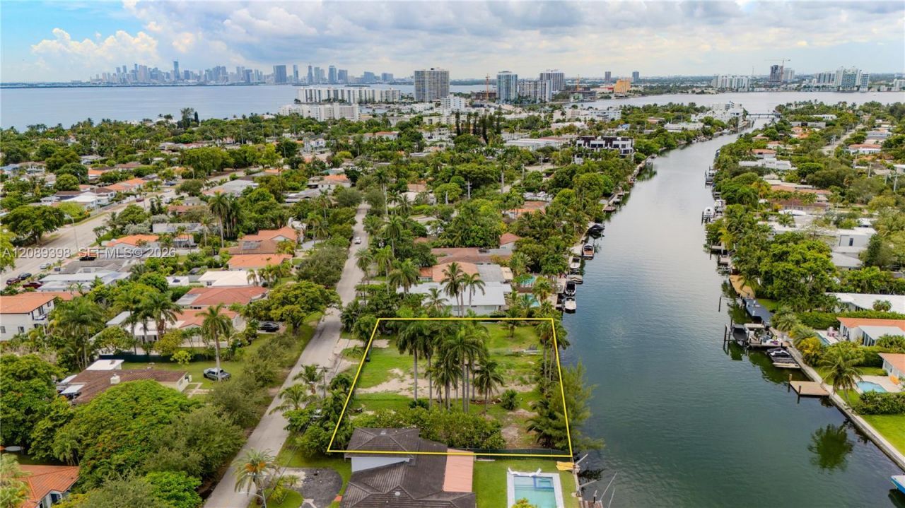 1415 Marseille Dr, Miami Beach, FL 33141 Photo