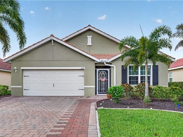 3329 Apple Blossom DR, ALVA, FL 33920