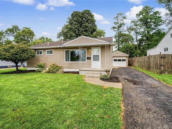5623 Bayside Drive, Riverside, OH 45431