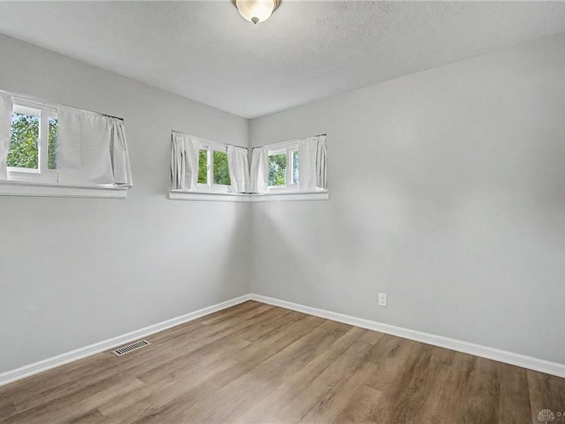 5623 Bayside Drive, Riverside, OH 45431 Photo 15
