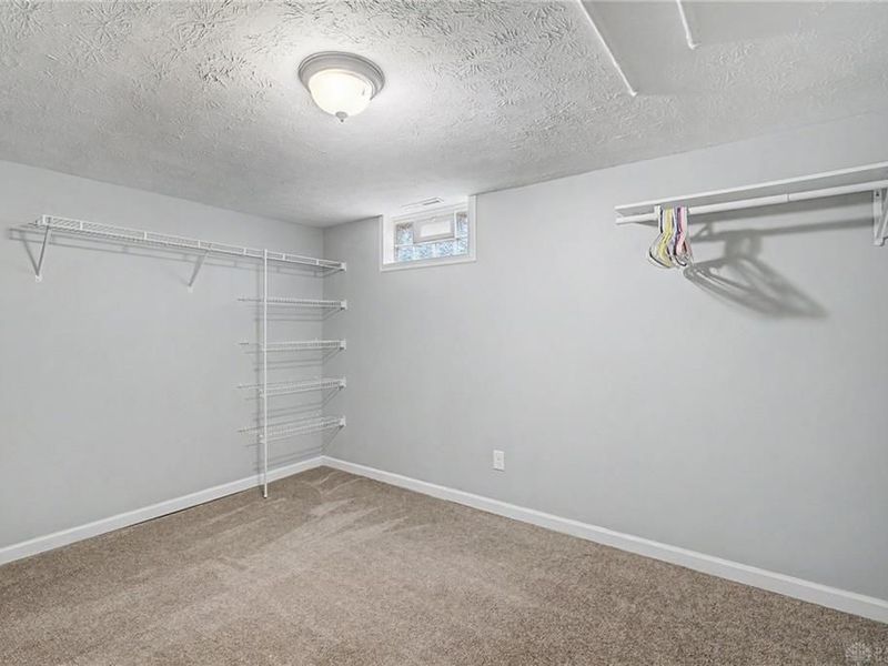 5623 Bayside Drive, Riverside, OH 45431 Photo 22