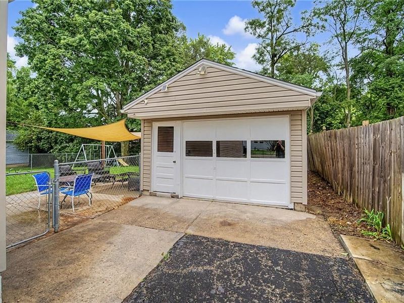 5623 Bayside Drive, Riverside, OH 45431 Photo 28