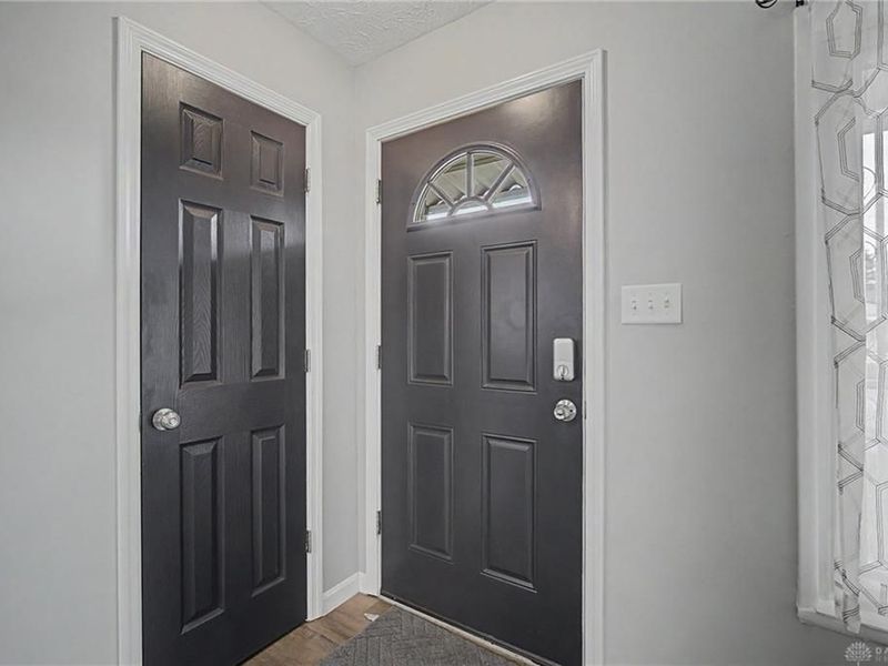 5623 Bayside Drive, Riverside, OH 45431 Photo 4