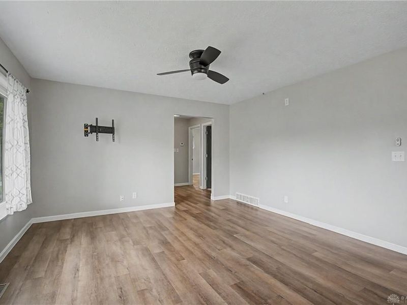 5623 Bayside Drive, Riverside, OH 45431 Photo 5