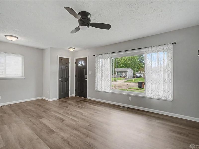 5623 Bayside Drive, Riverside, OH 45431 Photo 7