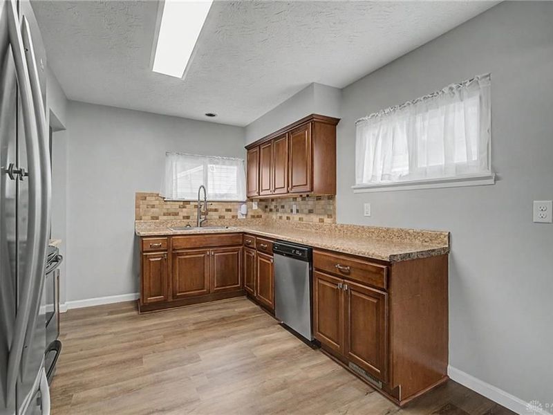 5623 Bayside Drive, Riverside, OH 45431 Photo 9