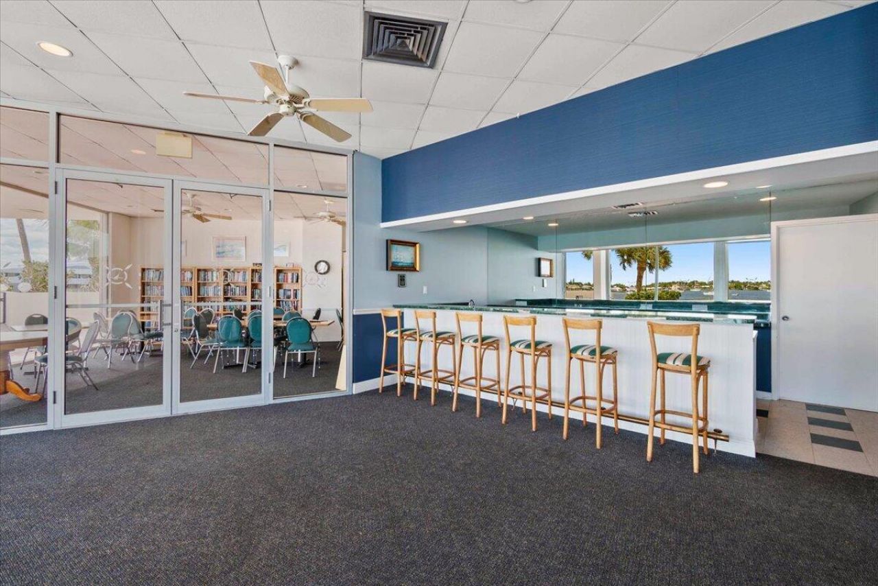120 Lakeshore Drive, Unit 4360, North Palm Beach, FL 33408 Photo