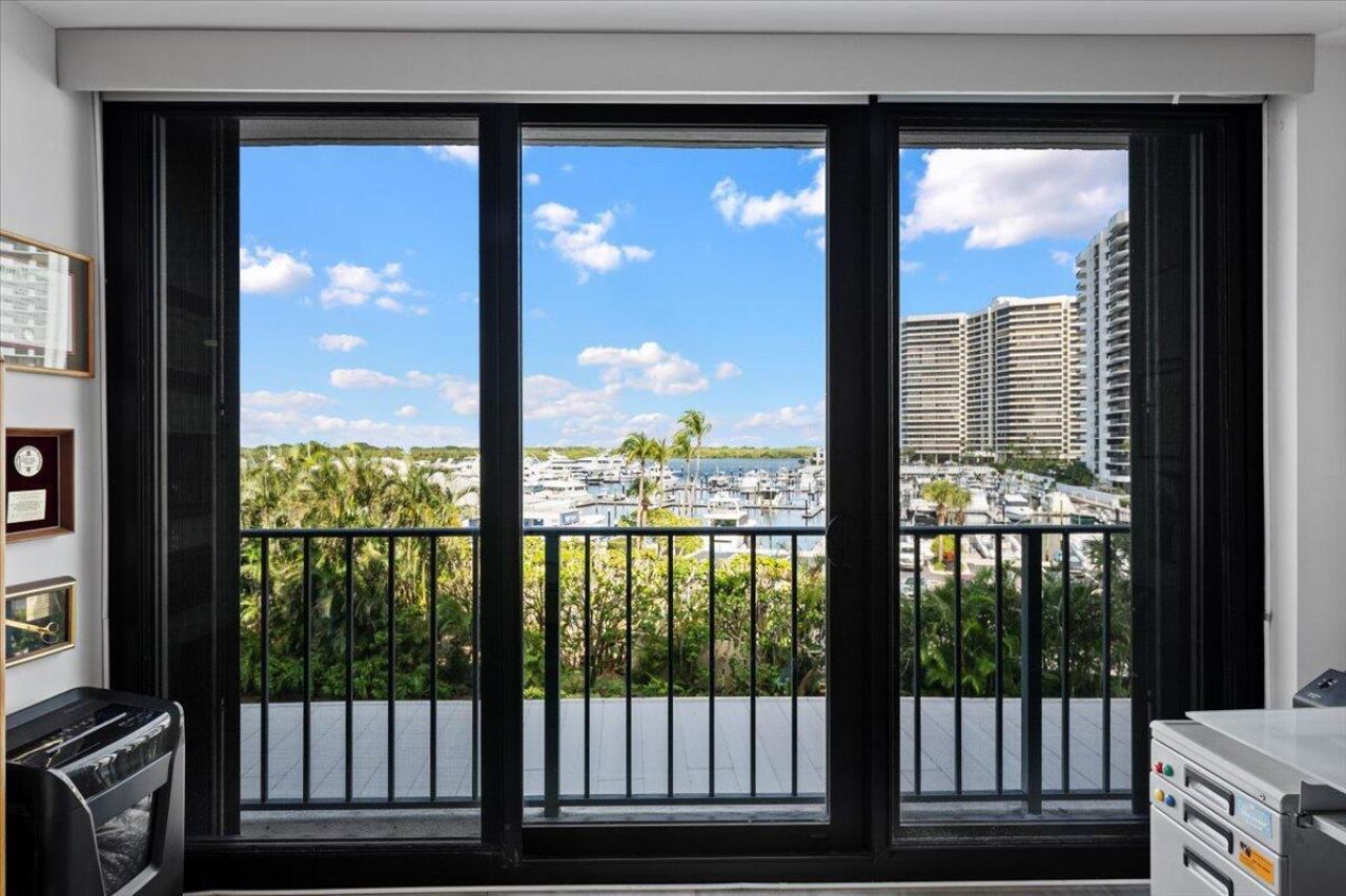 120 Lakeshore Drive, Unit 4360, North Palm Beach, FL 33408 Photo
