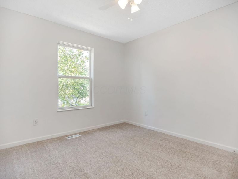4745 Ascot Drive, Columbus, OH 43229 Photo 23