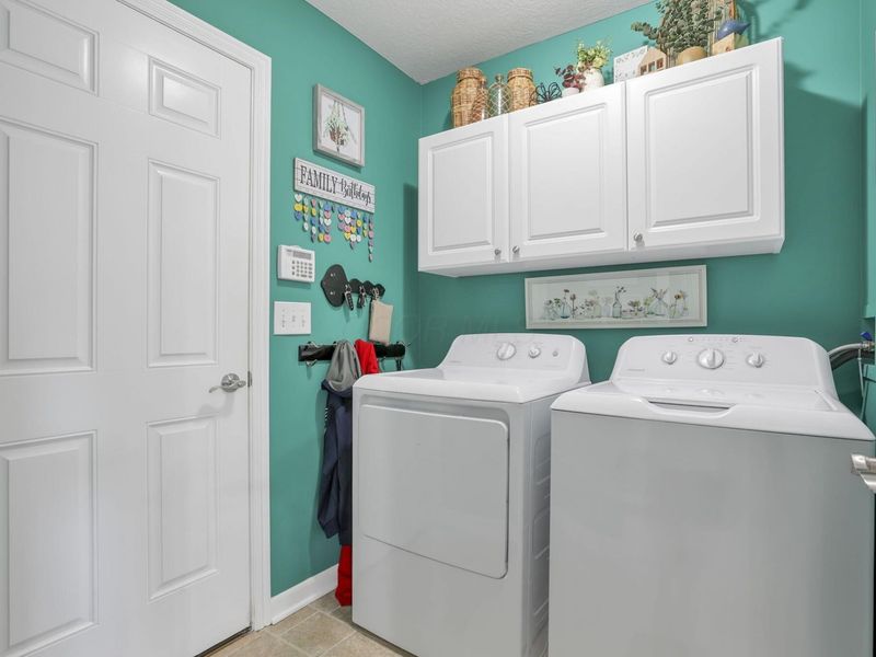 933 Sandrock Avenue, Reynoldsburg, OH 43068 Photo 36