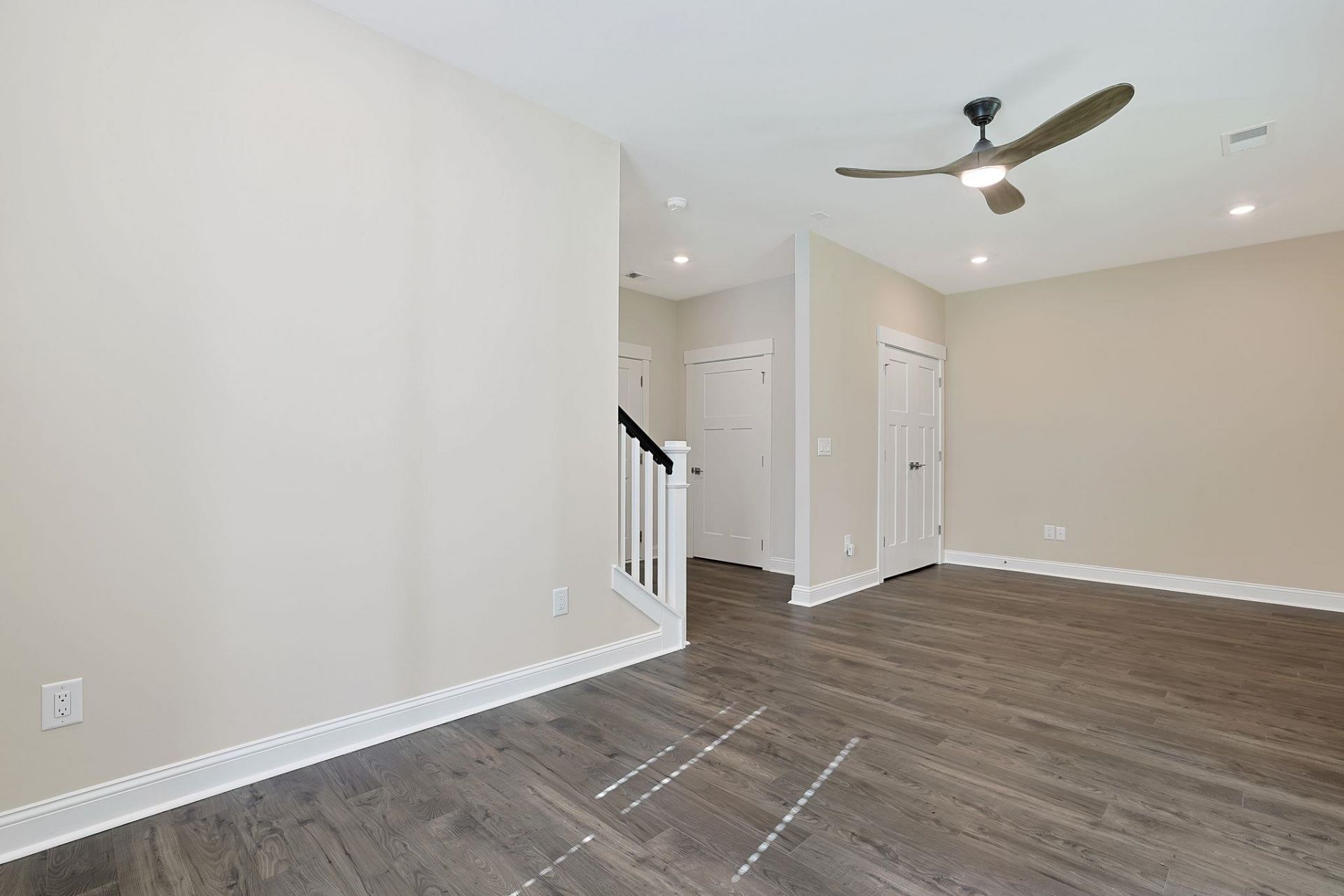 491 Promenade Dr. Photo 15