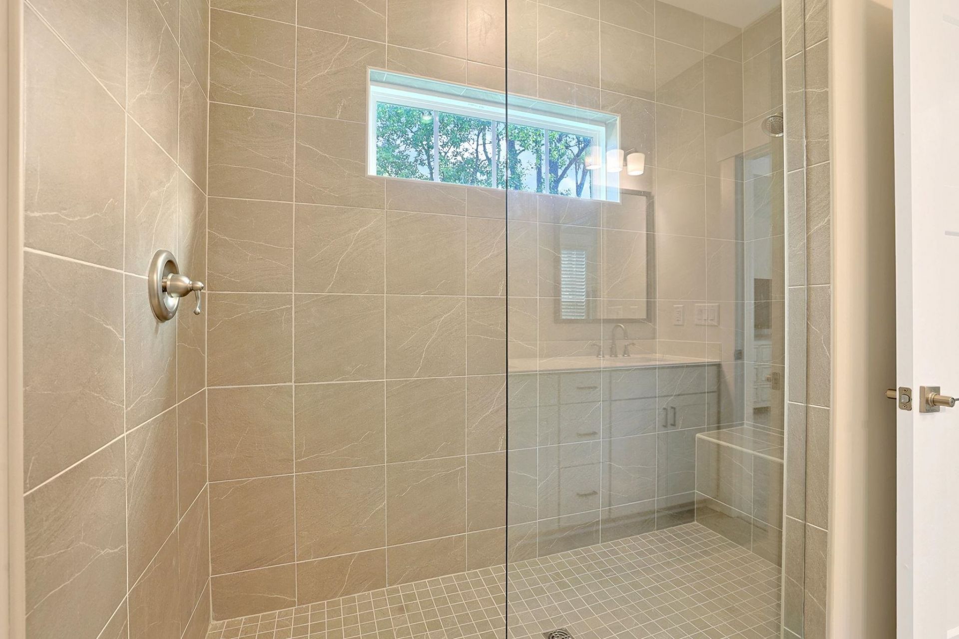 491 Promenade Dr. Photo 21