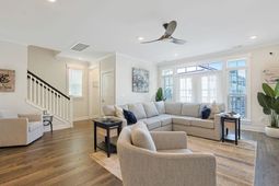 491 Promenade Dr. photo 4