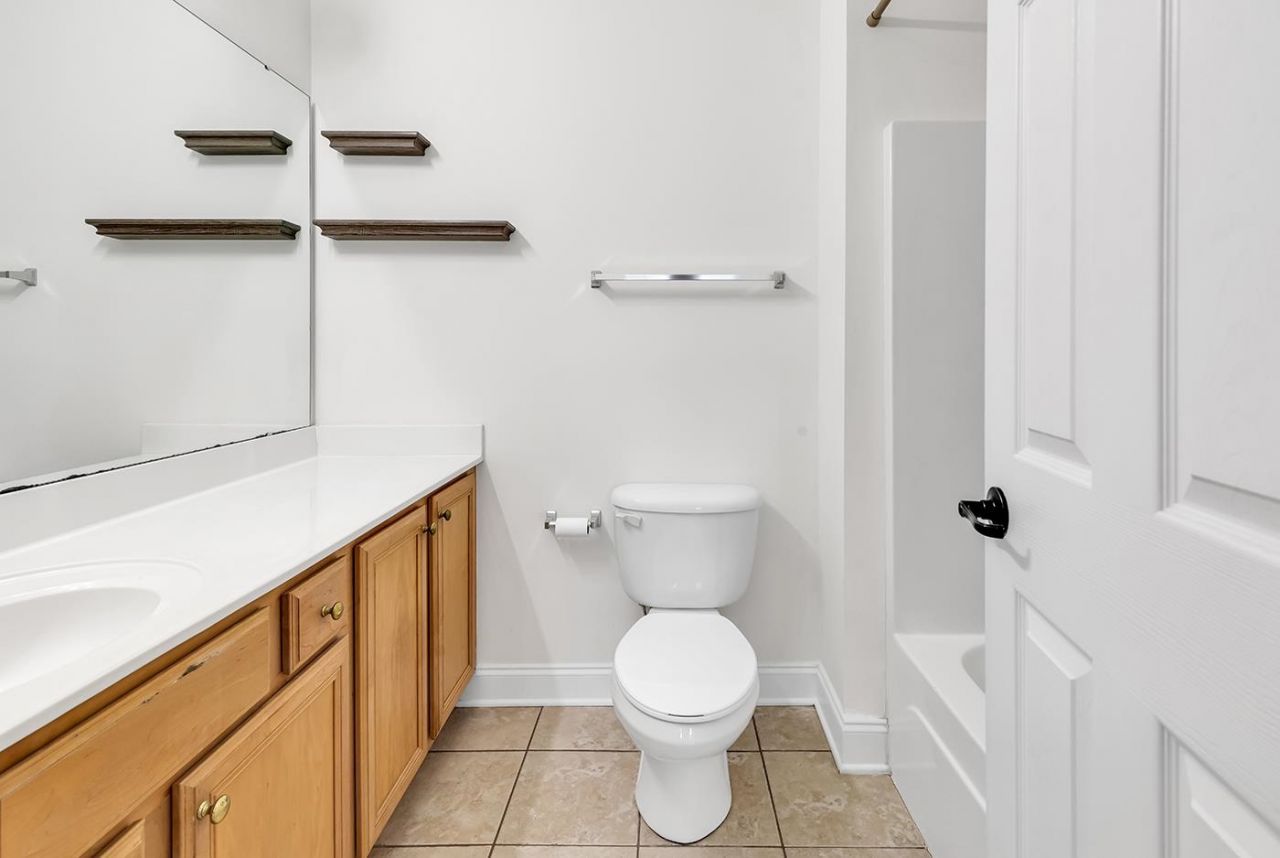 2061 Silvercrest Dr.  Photo 34
