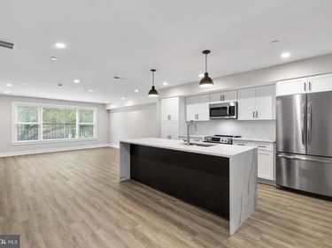 2144 LOMBARD, PHILADELPHIA, PA 19146