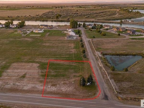 L9 B3 3067 E, ROBERTS, ID 83444