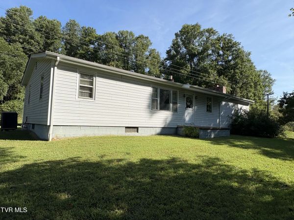 5751 Clinch River Highway, Gate City, VA 24251
