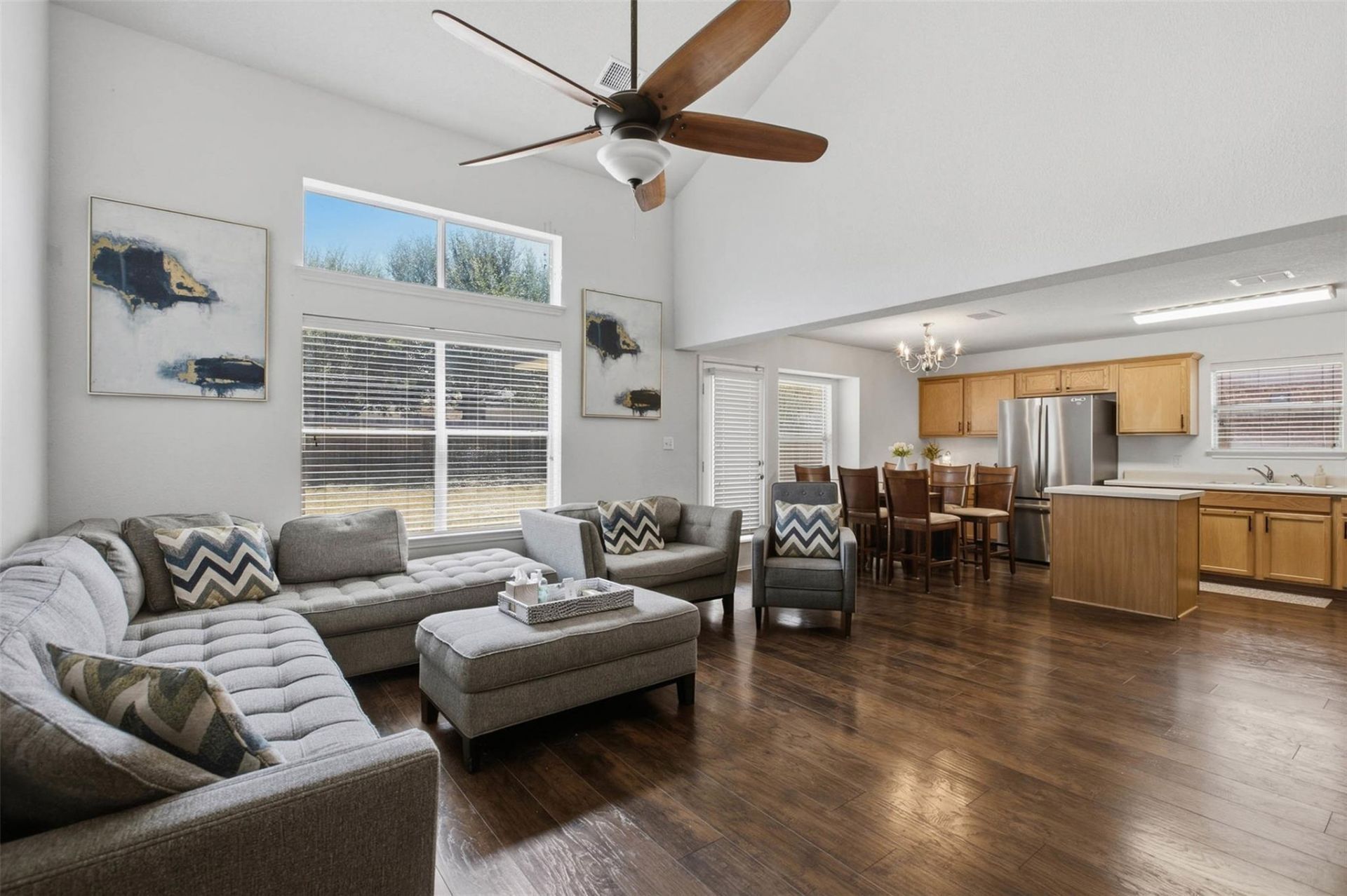 912 Sweet Leaf Ln, Pflugerville, TX 78660 Main Photo