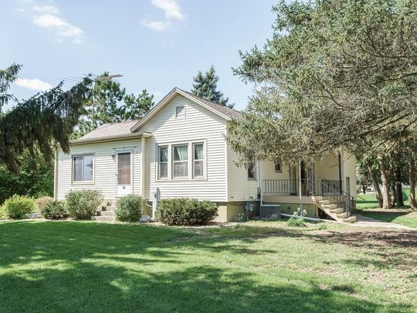 672 Milford STREET, Watertown, WI 53094