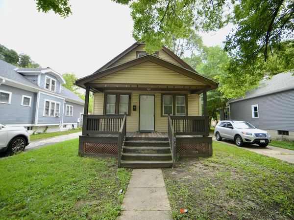 4702 N 49th STREET, Milwaukee, WI 53218