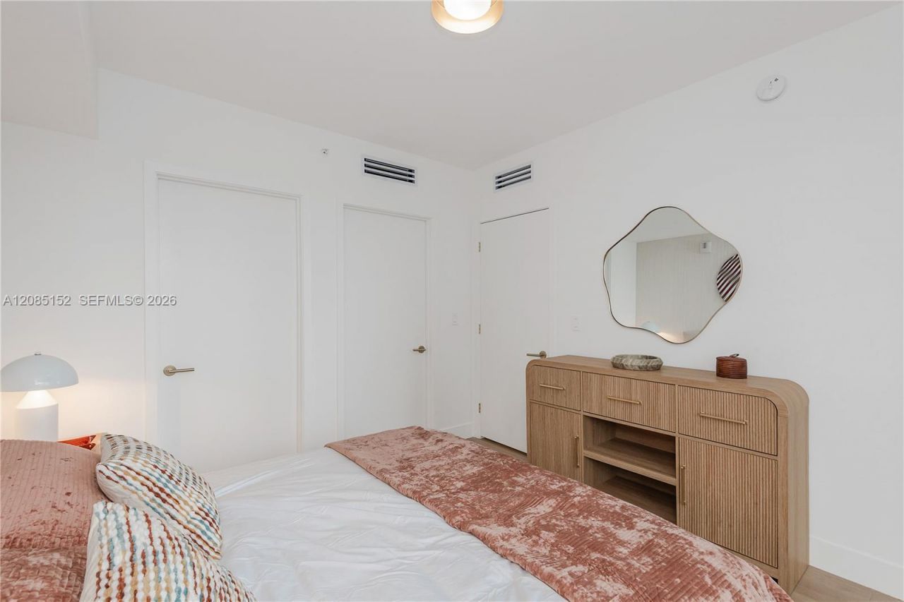90 NE 32nd St, Unit 808, Miami, FL 33127 Photo