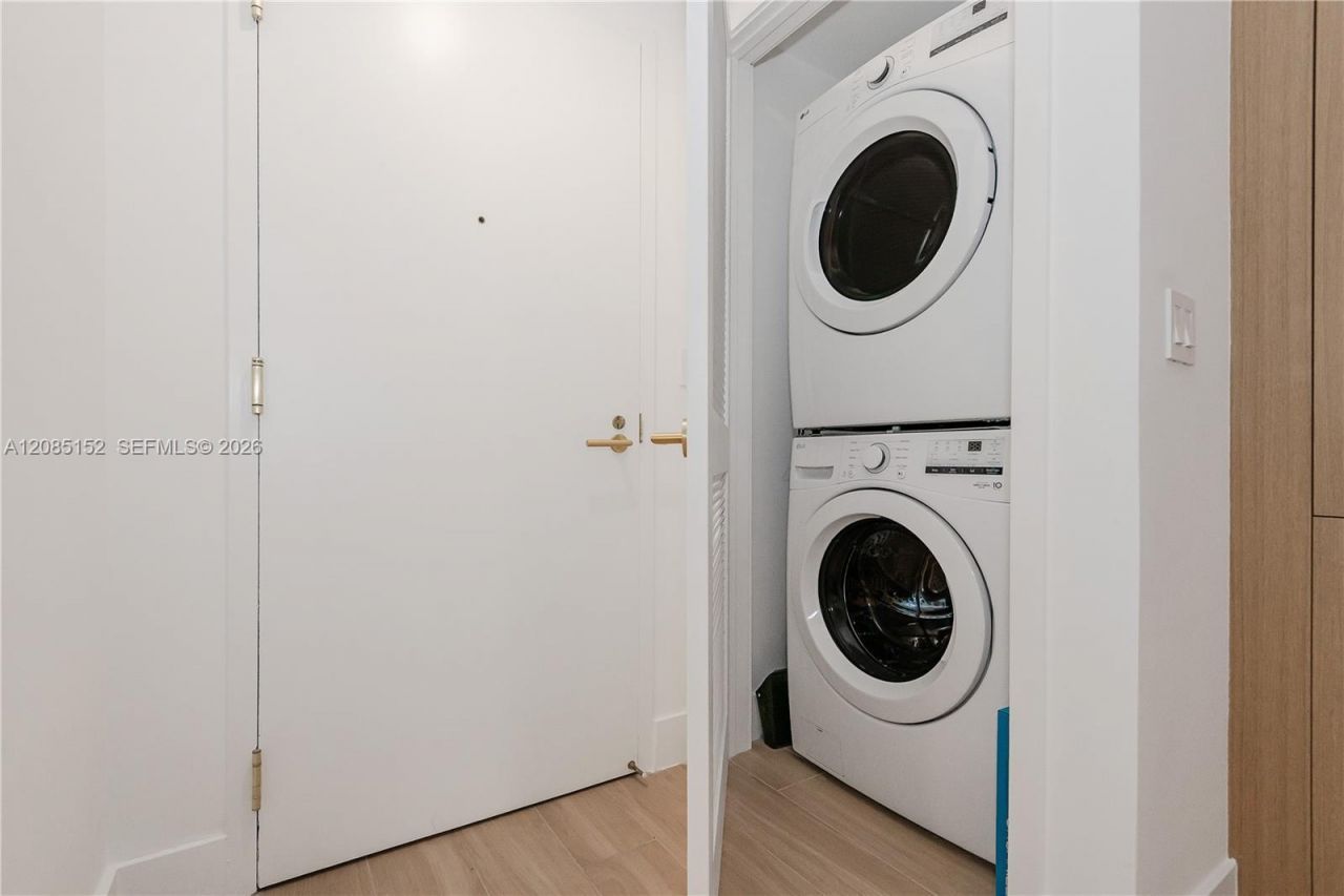 90 NE 32nd St, Unit 808, Miami, FL 33127 Photo