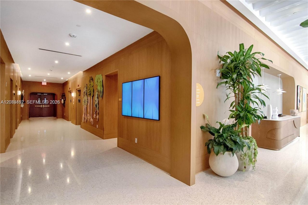 90 NE 32nd St, Unit 808, Miami, FL 33127 Photo