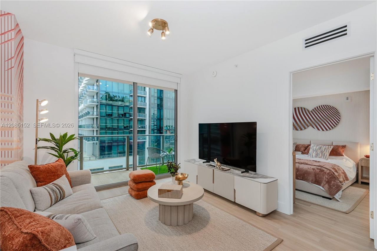 90 NE 32nd St, Unit 808, Miami, FL 33127 Photo