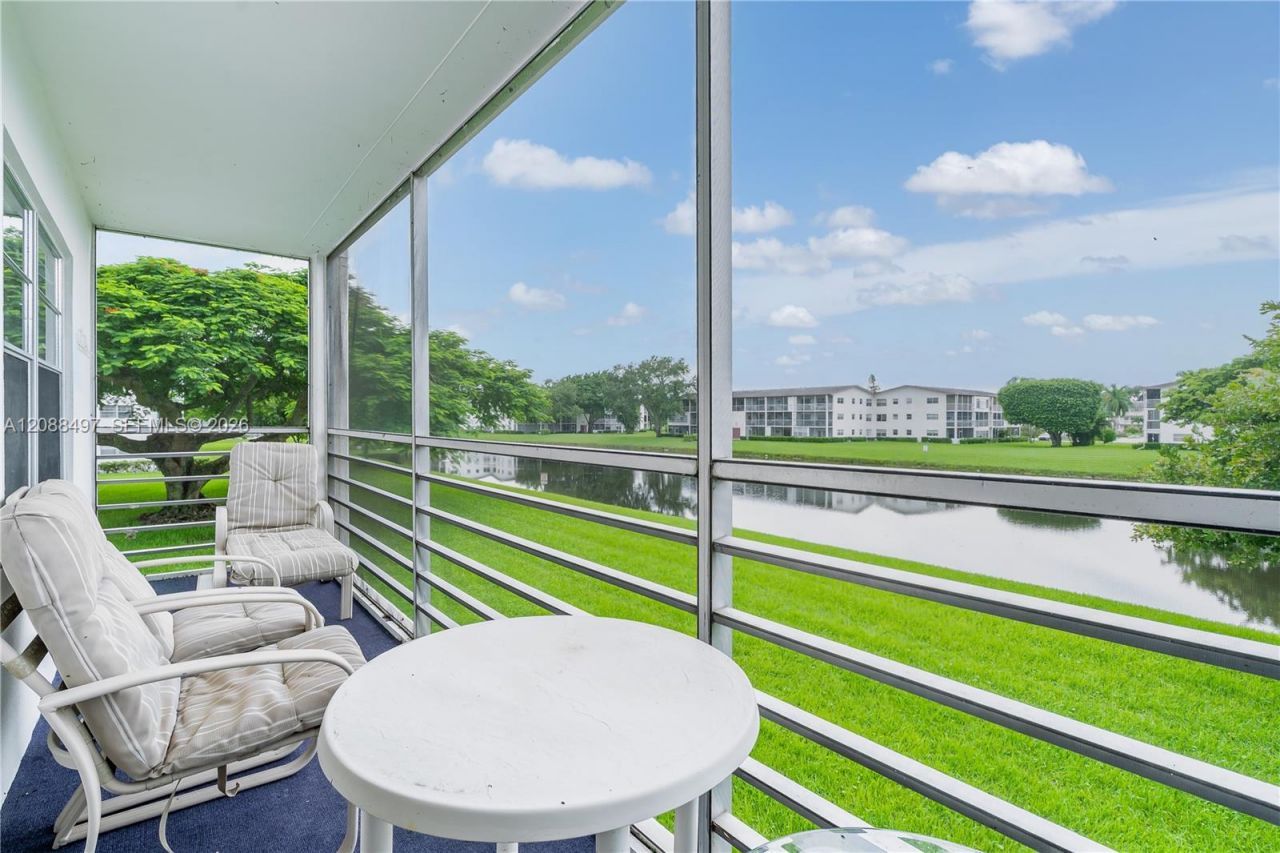 523 Fanshaw M, Unit 523, Boca Raton, FL 33434 Photo