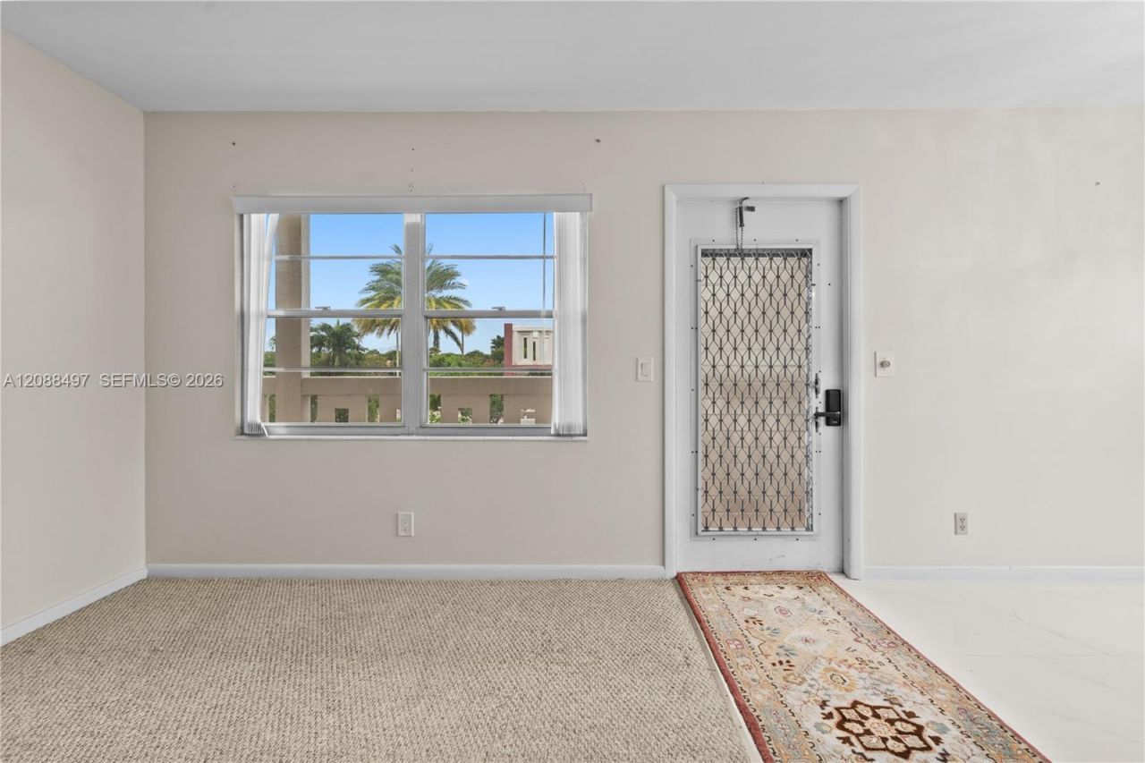 523 Fanshaw M, Unit 523, Boca Raton, FL 33434 Photo